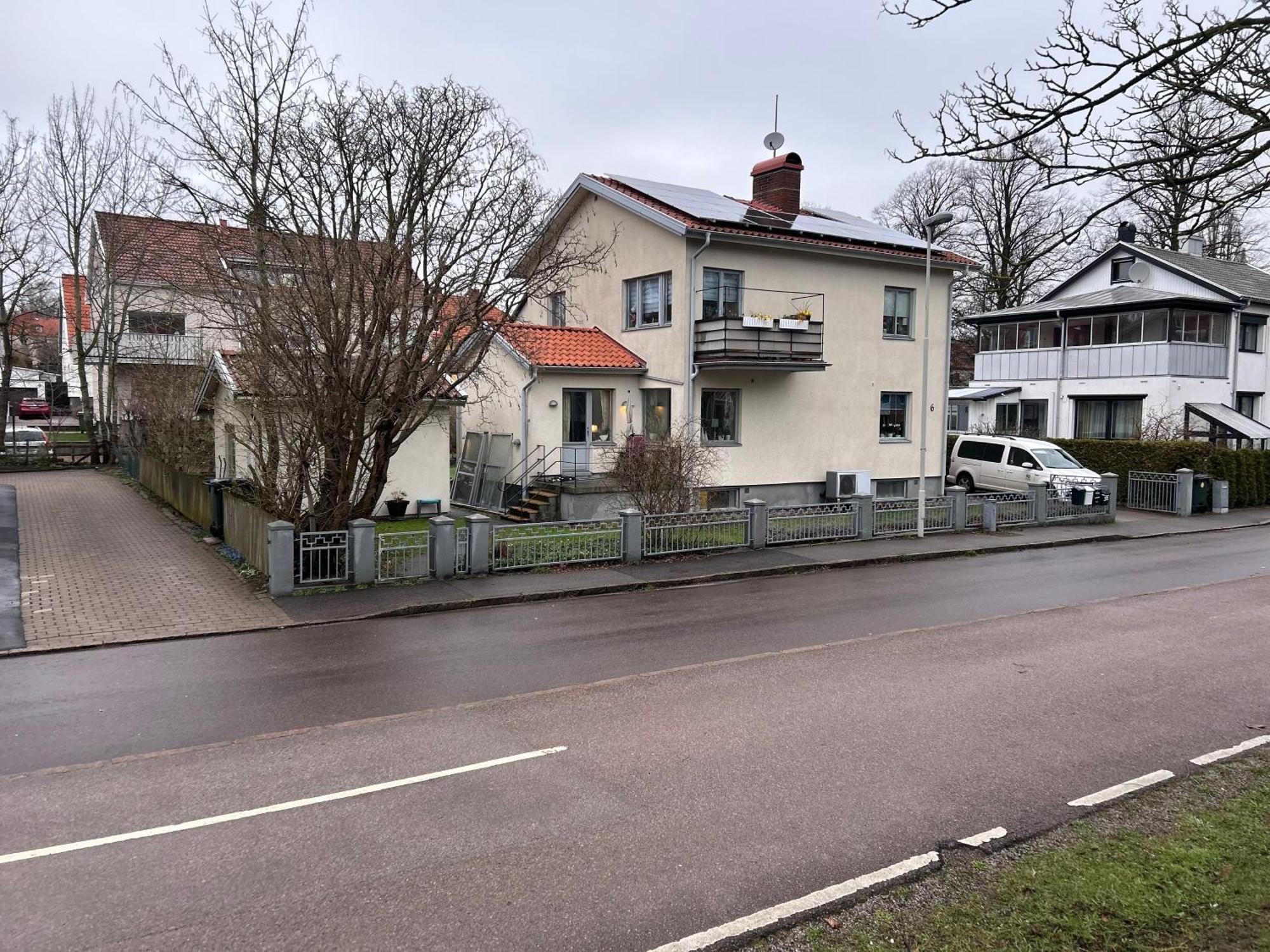 Kaellarlaegenhet Floragatan Apartment Halmstad Exterior foto